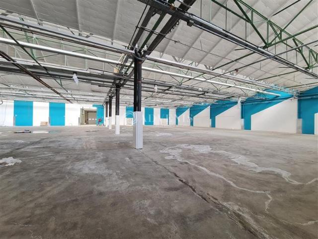 Local Commercial vente à Guingamp, Bretagne