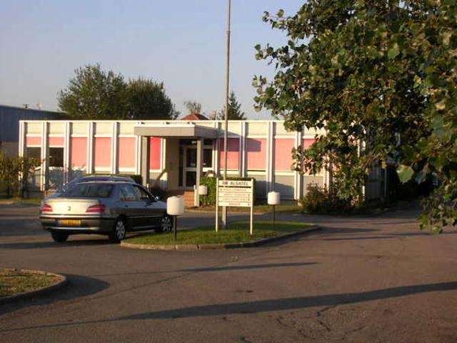 Local Commercial vente à Mulhouse, Rixheim