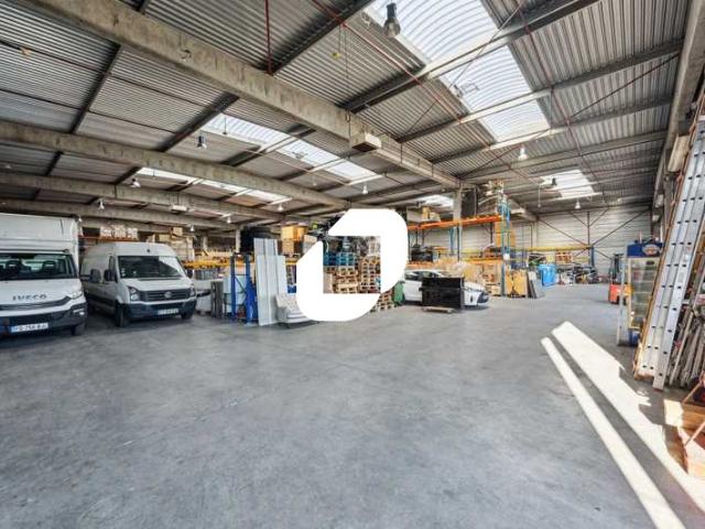 Local Commercial vente à Saint-Ouen-l'Aumône, Val-d'Oise