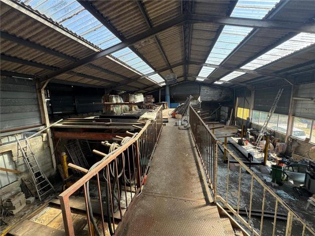 Local Commercial vente à Tessancourt-sur-Aubette, Yvelines