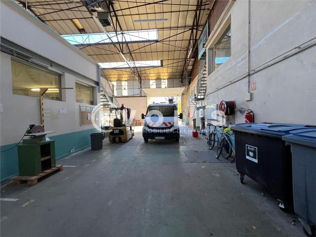 Local Commercial vente à Villefranche-sur-Saône, Rhône