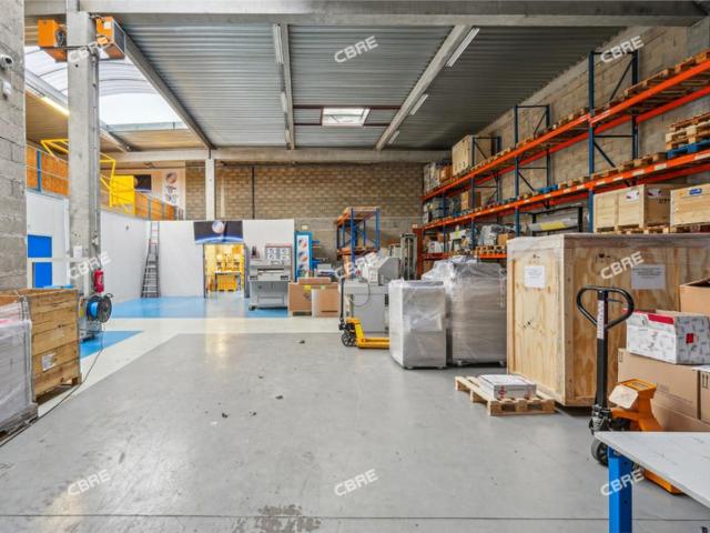 Local Commercial vente à Versailles, Trappes
