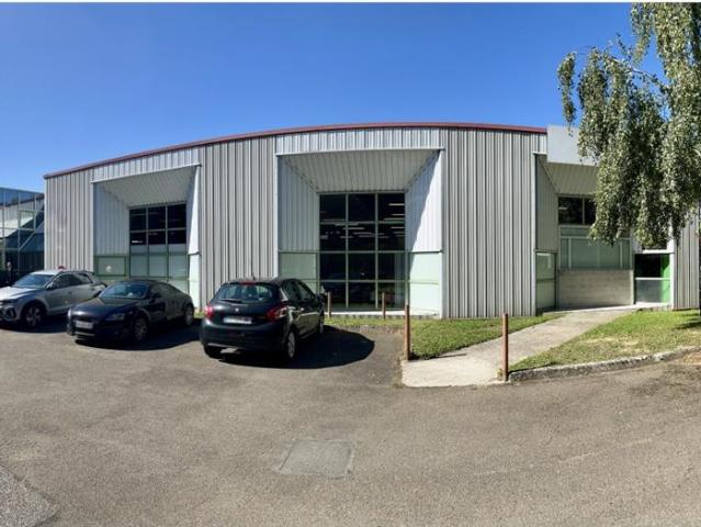 Local Commercial vente à Versailles, Trappes