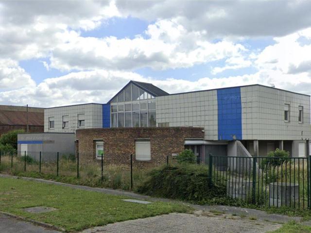 Local Commercial vente à Chauny