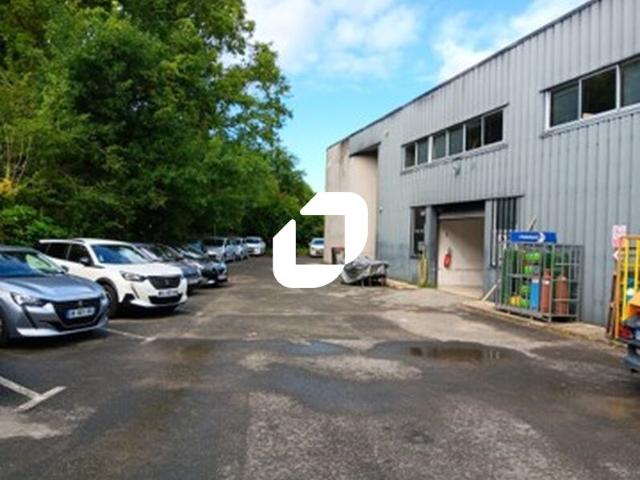 Bureau vente à Évry, Yerres