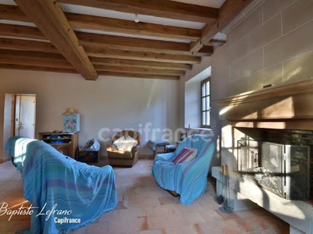Maison vente à Saumur, Cheviré-le-rouge