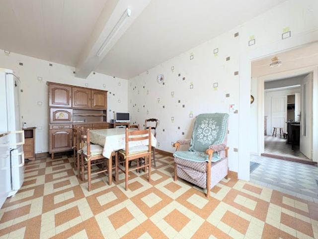 Maison vente à Chartres, Sours