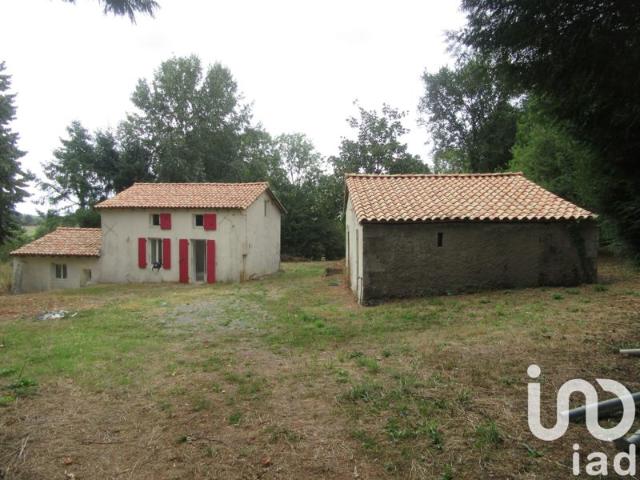 Maison vente à Bressuire, Pugny