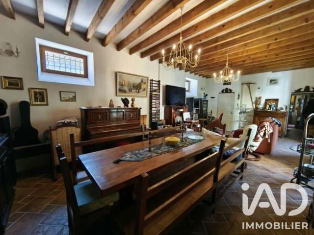 Maison vente à Pithiviers, Laas