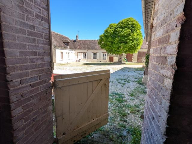 Maison vente à Auxerre, Mont-saint-sulpice