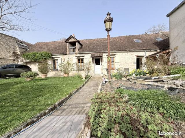 Maison vente à Fontainebleau, La Genevraye