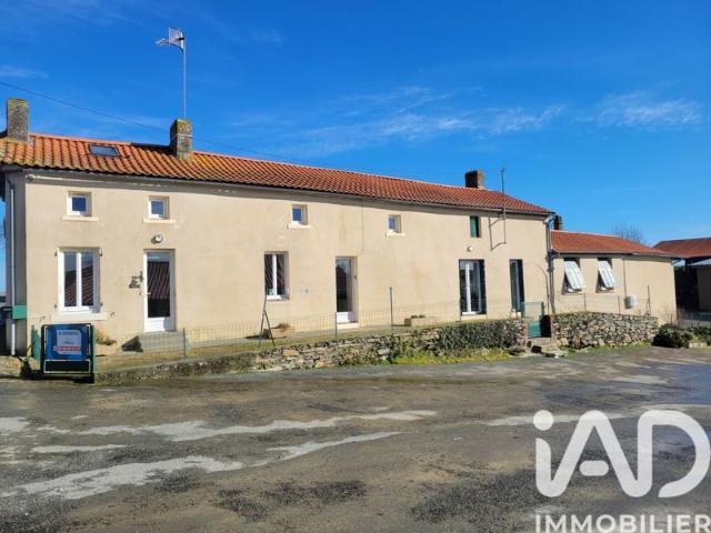 Maison vente à Fontenay-le-Comte, Saint-mesmin