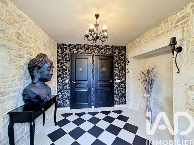 Maison vente à Fontenay-le-Comte, Xanton-chassenon