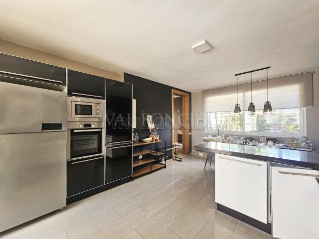 Villa vente à Anfa, Gharb-Chrarda-Beni Hssen