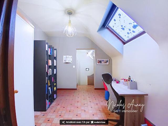 Maison vente à La Thibaudière, Tiercé