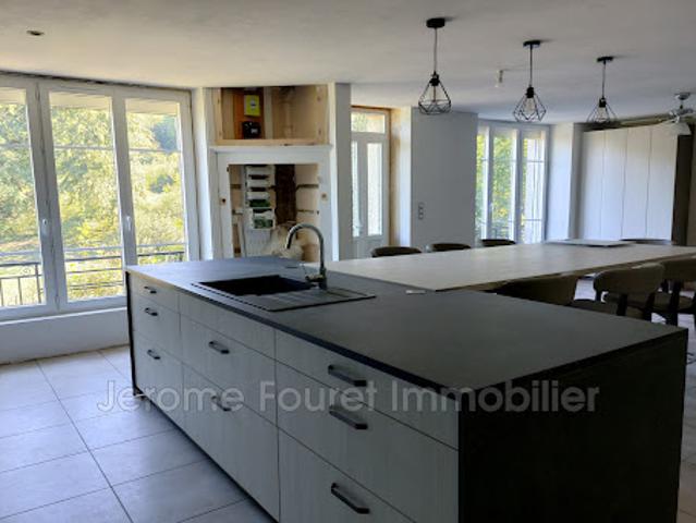 Maison vente à Paillers, Liginiac
