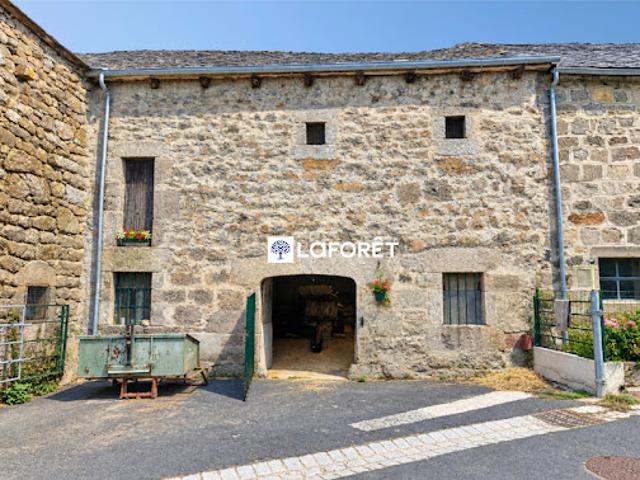 Maison vente à Aumont-Aubrac, Peyre en Aubrac