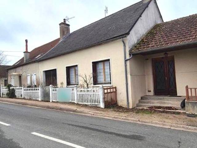 Maison vente à Vichy, Liernolles