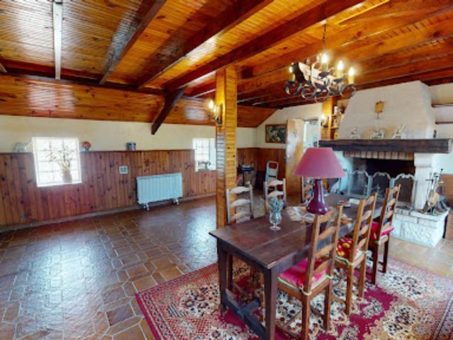 Maison vente à Saint-Amand-Montrond, Menetou-couture