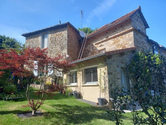 Maison vente à Villefranche-de-Rouergue, Sainte-croix