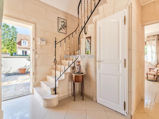 Maison vente à Senlis, Gouvieux