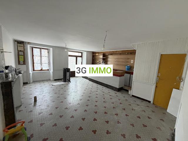 Maison vente à Château-Gontier, Ballée