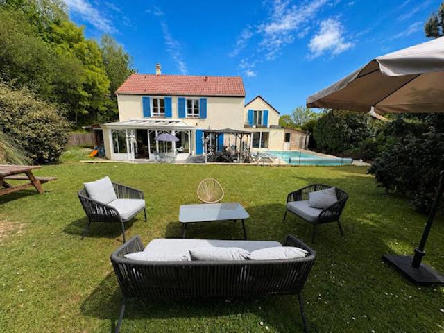 Maison vente à Versailles, Châteaufort