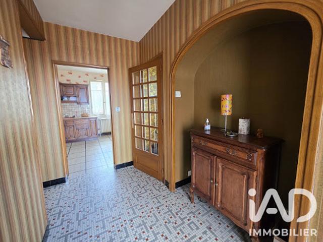 Maison vente à Cité de Sept Fonds, Dompierre-sur-Besbre