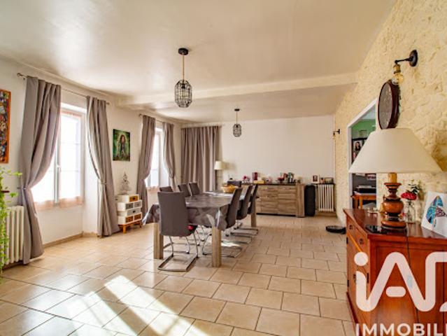 Maison vente à Montargis, Corbeilles