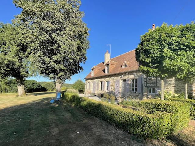 Maison vente à Aubusson, Boussac-bourg