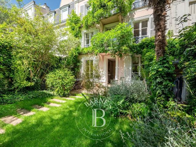 Maison vente à Paris, Île-de-France