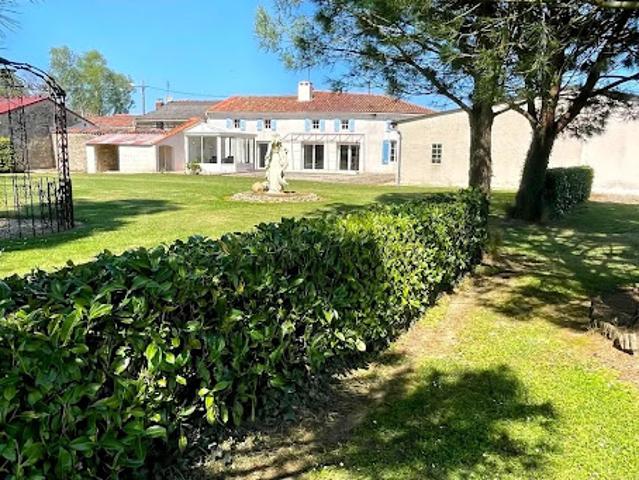 Maison vente à Saintes, Saint-sulpice-d'arnoult