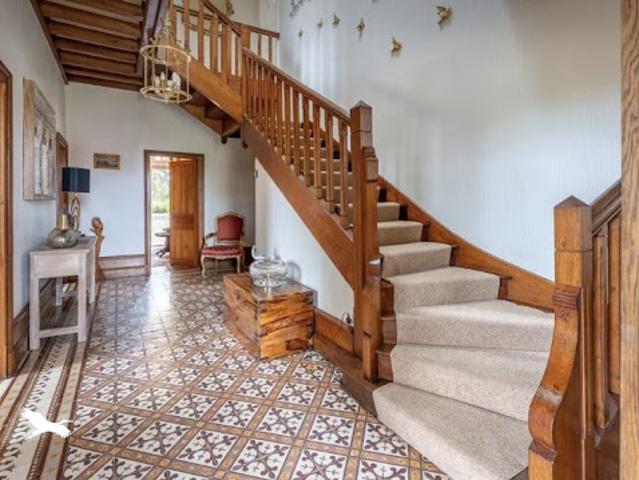 Maison vente à Confolens, Chabanais