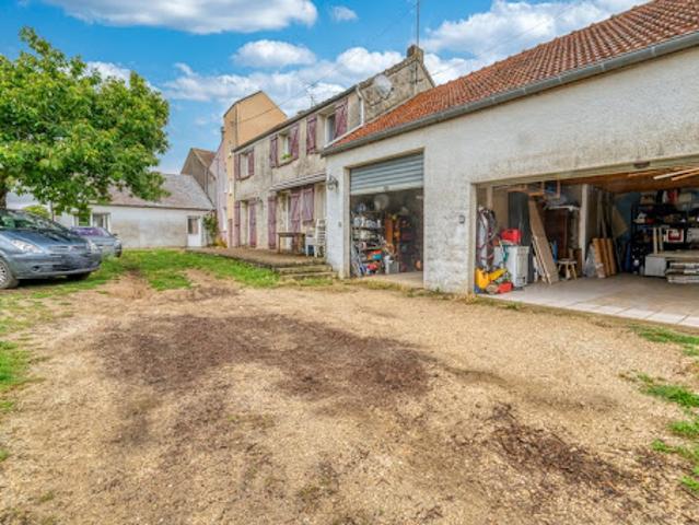 Maison vente à Meaux, Chambry