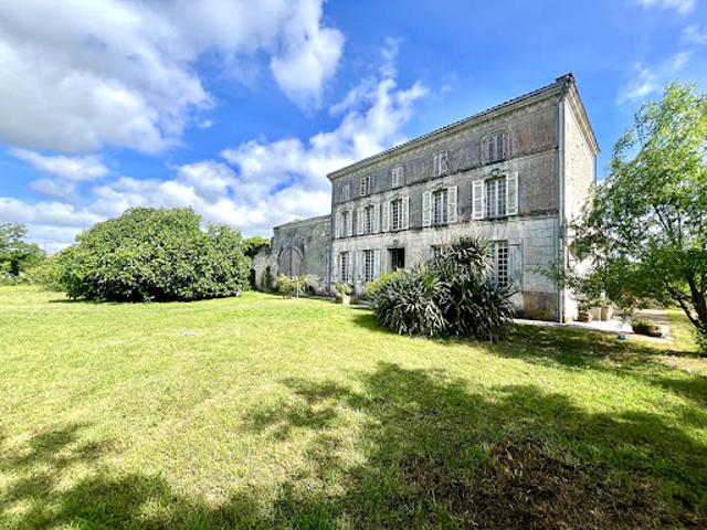 Maison vente à Saintes, Saint-sever-de-saintonge