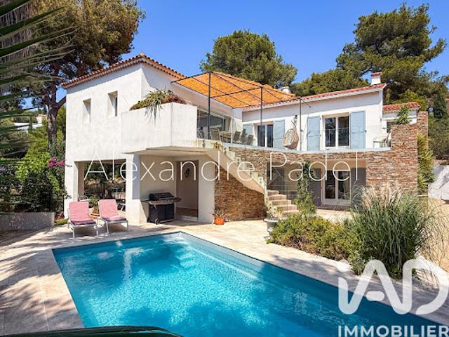 Maison vente à Arrondissement de Toulon, Carqueiranne