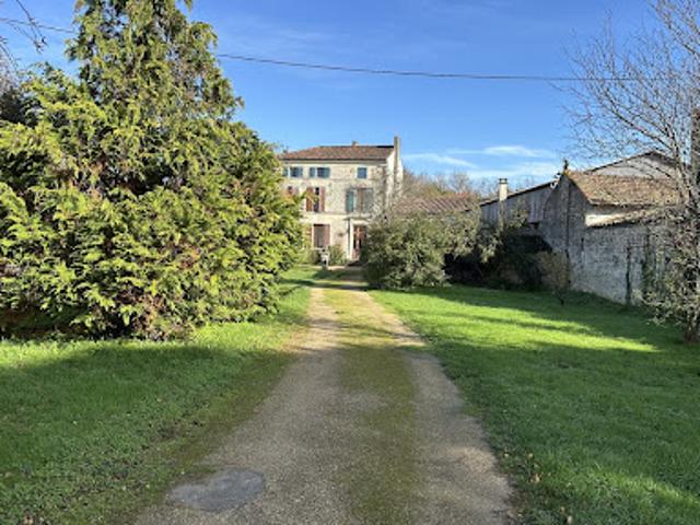 Maison vente à Saint-Jean-d'Angély, Authon-ebéon