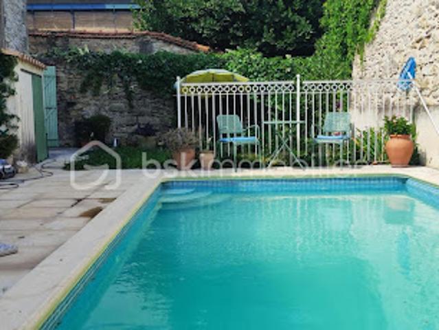 Maison vente à Nîmes, Langlade