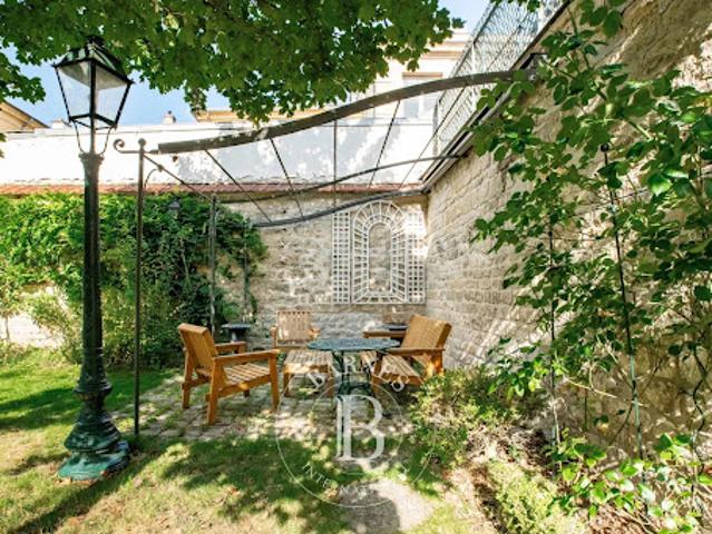 Maison vente à Saint-Germain-en-Laye, Saint-germain-en-laye