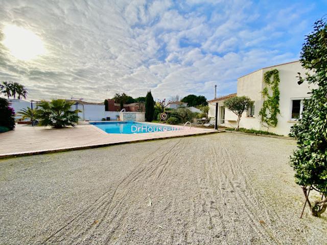 Maison vente à Nîmes, Aigues-mortes