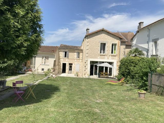 Maison vente à Cognac, Barbezieux-saint-hilaire