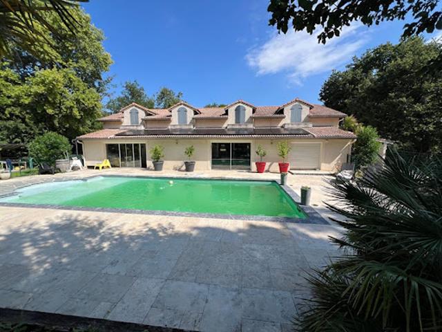 Maison vente à France métropolitaine, Châteauneuf-sur-isère