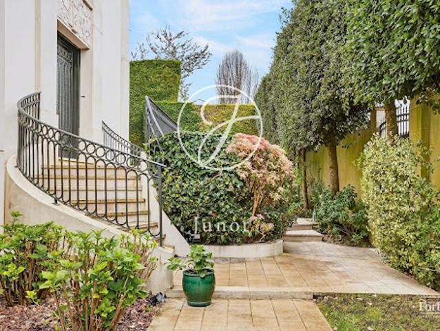 Maison vente à Résidence le Debuche, Ville-d'Avray