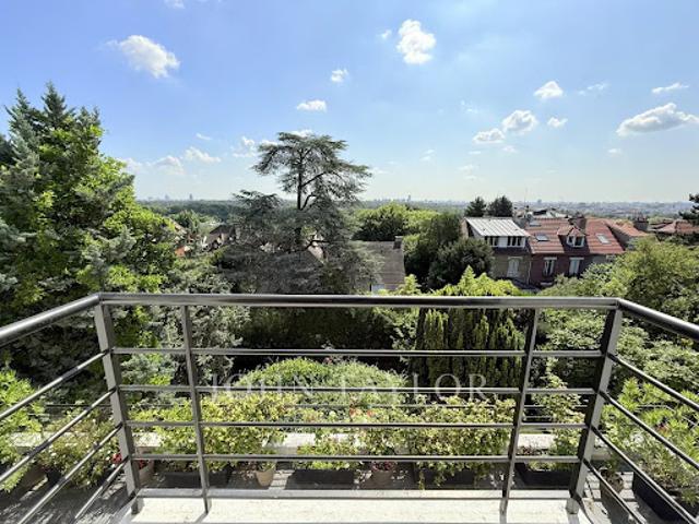 Maison vente à Saint-cloud, Résidence Beausoleil