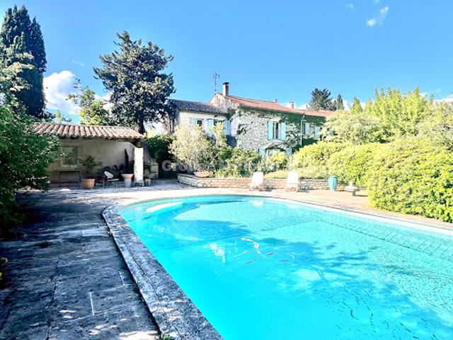Maison vente à Arles, La Salle Les Alpes