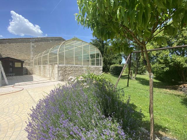 Maison vente à Angoulême, Asnières-sur-nouère