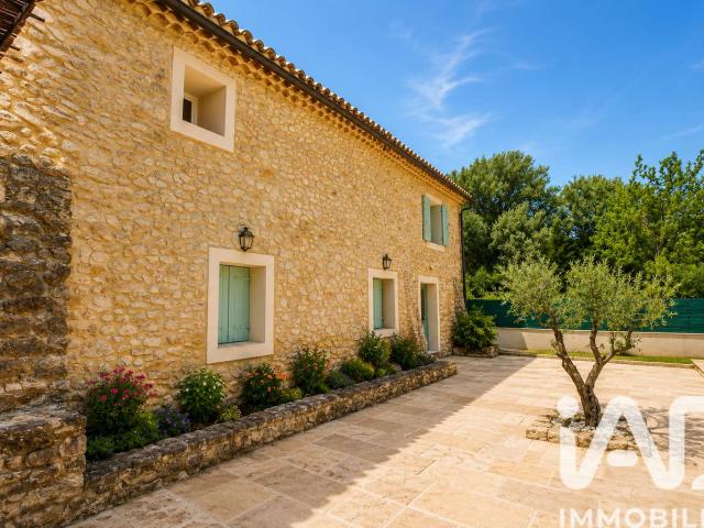 Maison vente à Carpentras, Bédoin