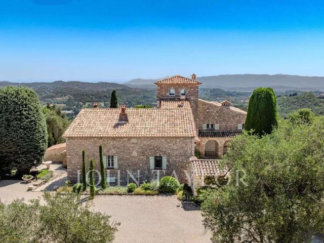 Maison vente à Grasse, Châteauneuf-grasse