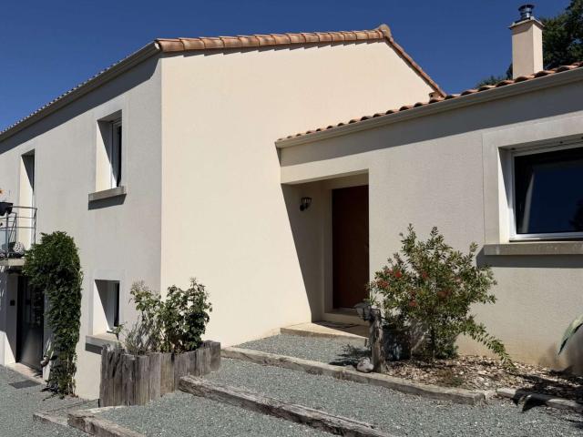 Maison vente à La Courtinière, Cheffois