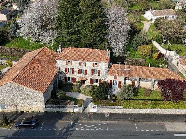 Maison vente à Angoulême, Montemboeuf